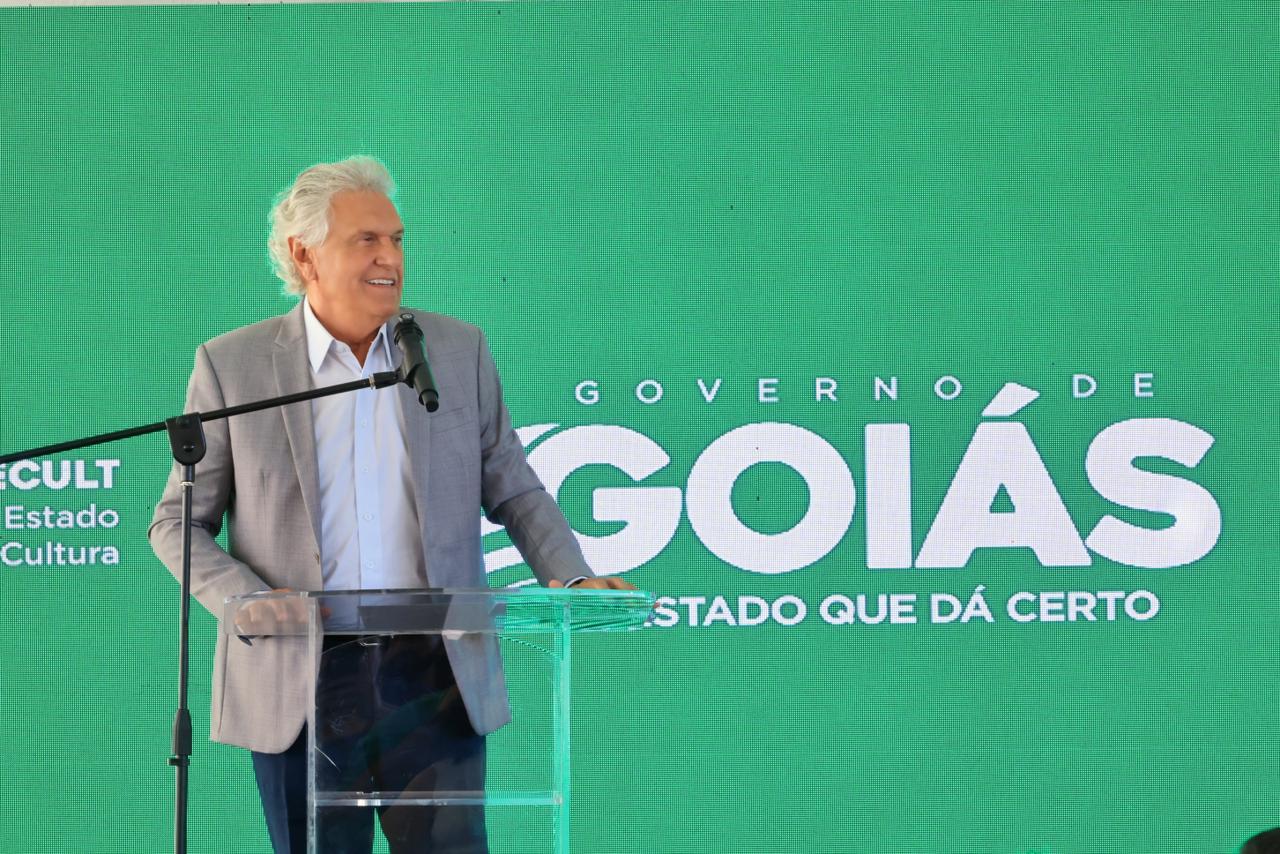 Caiado entrega antigo Fórum e revitaliza Praça Cívica