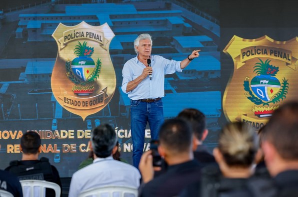 Caiado entrega presídio e atinge 2 mil vagas no sistema