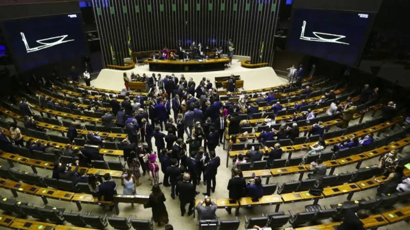 Câmara analisa projeto que reajusta limite de faturamento do MEI