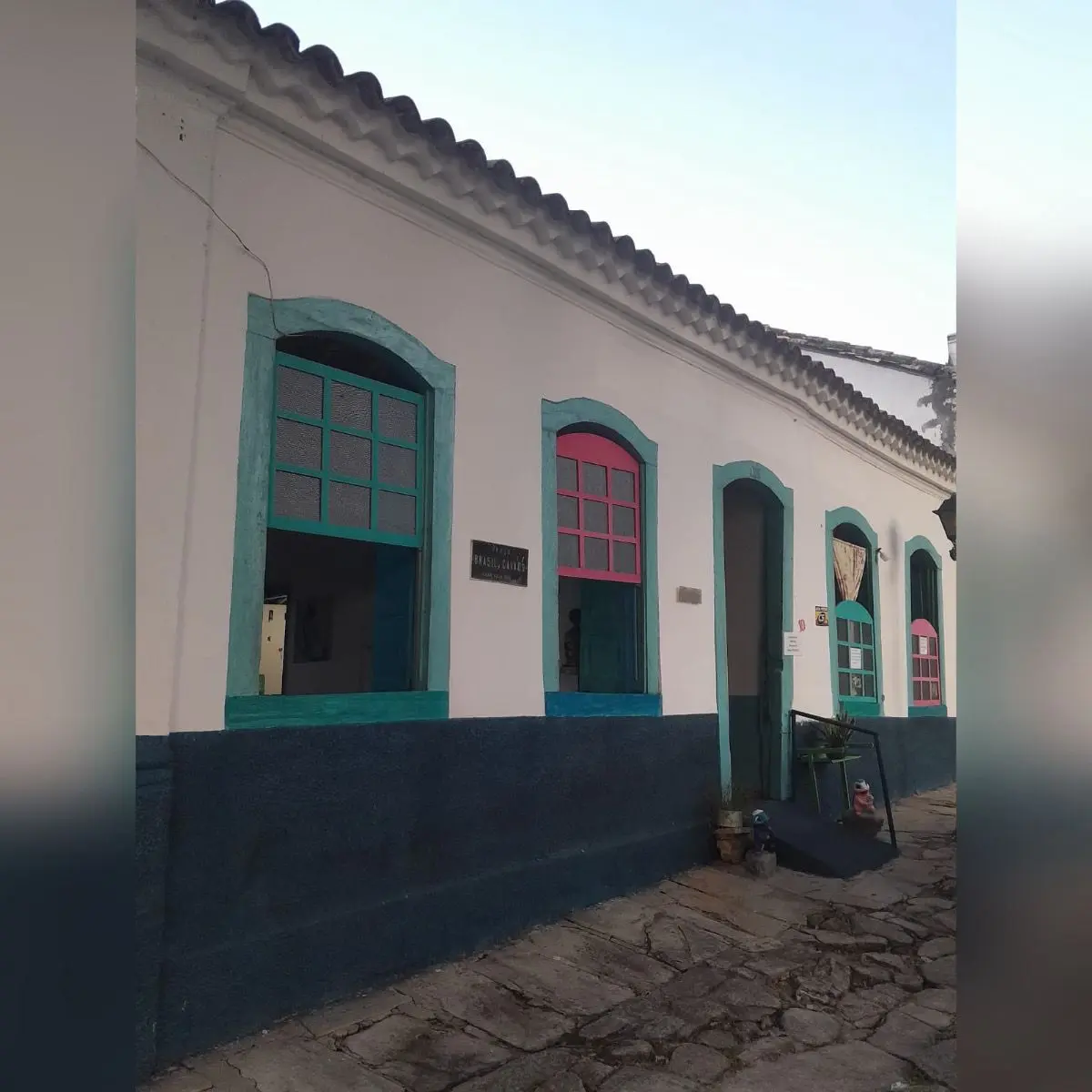 Casa onde morou Leopoldo de Bulhões está à venda na cidade de Goiás; veja o preço