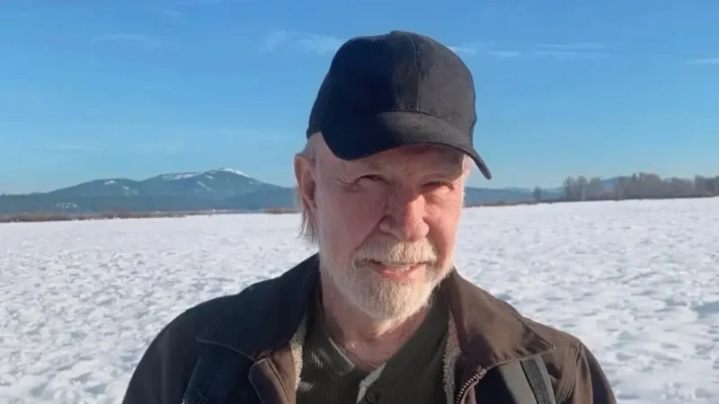 Chuck Norris passa mal enquanto treinava e é levado ao hospital