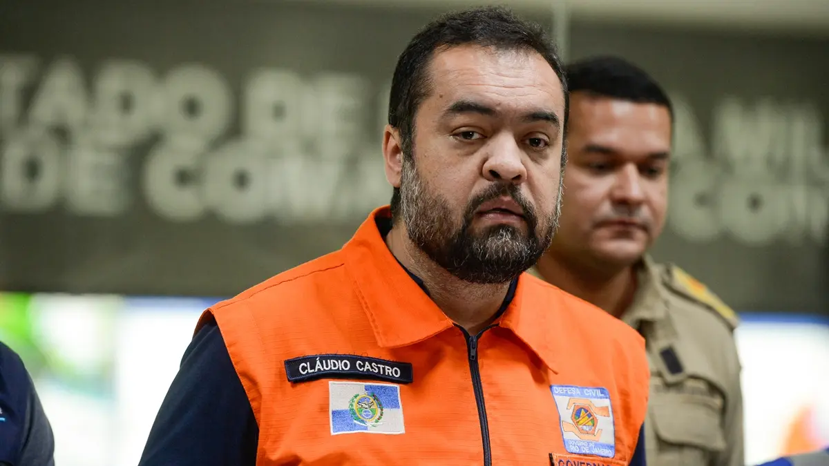 Cláudio Castro diz a aliados que vai renunciar no RJ na véspera de julgamento no TSE