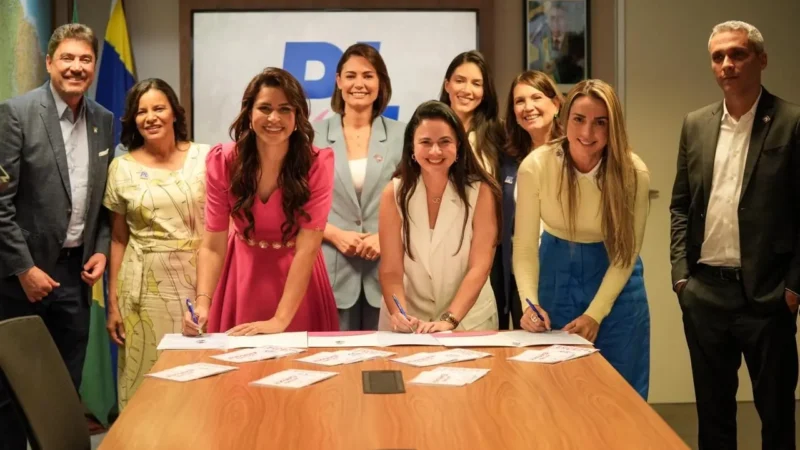 Com presença de Michelle Bolsonaro, Wilder filia Lucélia e Yvelônia no PL