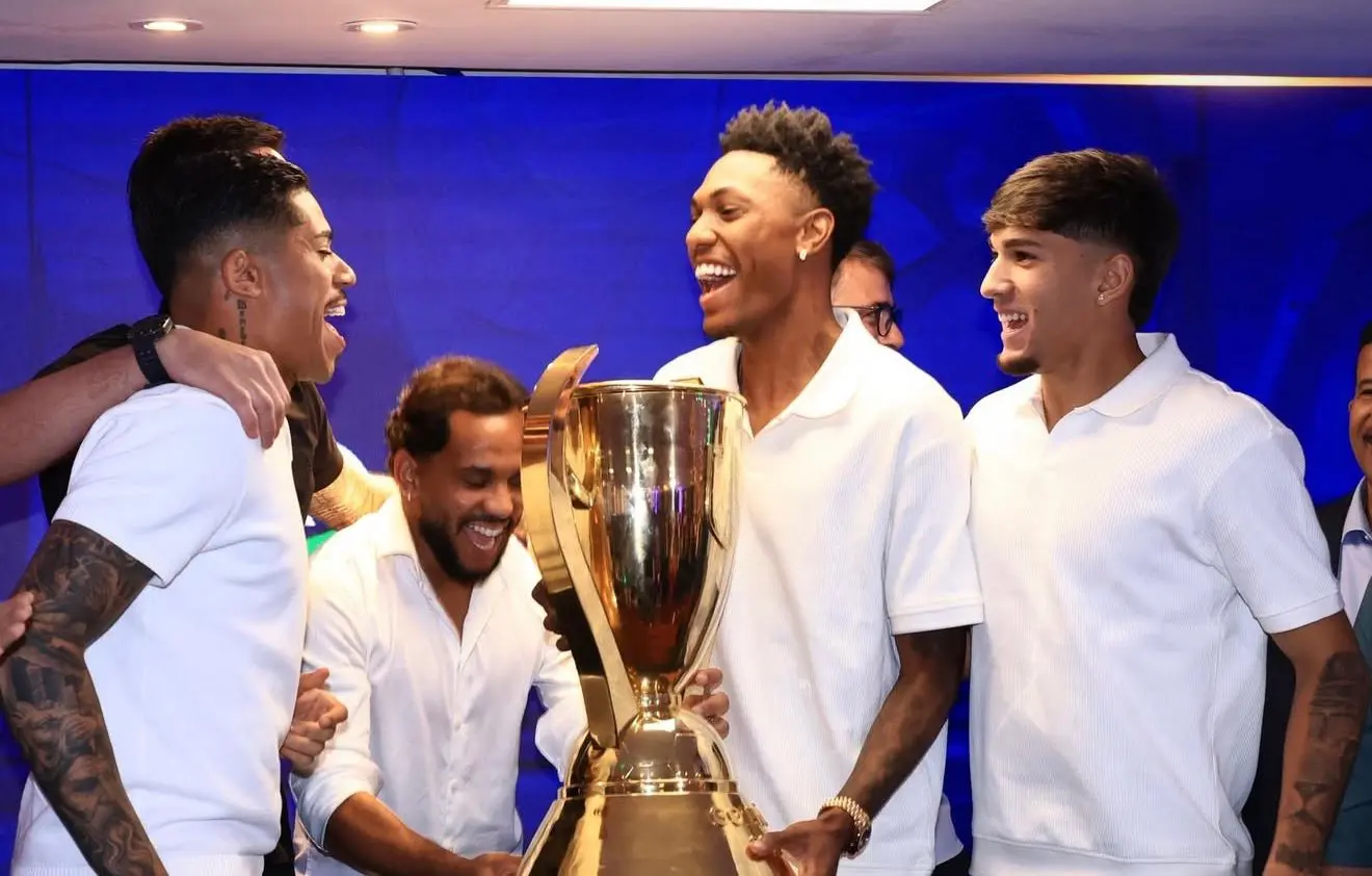 Com seis nomes, Goiás domina a seleção do Goianão 2026; confira os eleitos