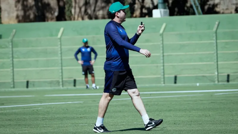 Daniel Paulista valoriza intervalo sem jogos do Goiás para recuperar jogadores