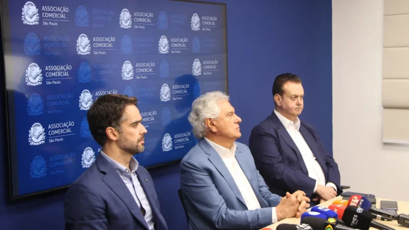 Em São Paulo, Caiado afirma que governo Lula é “irresponsável e populista”