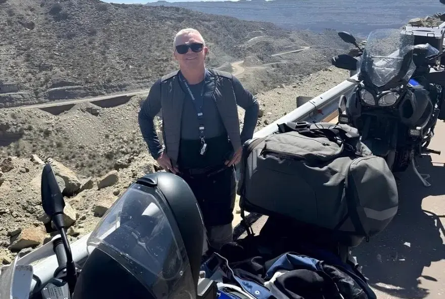 Empresário de SC morre após acidente de moto durante viagem à Argentina