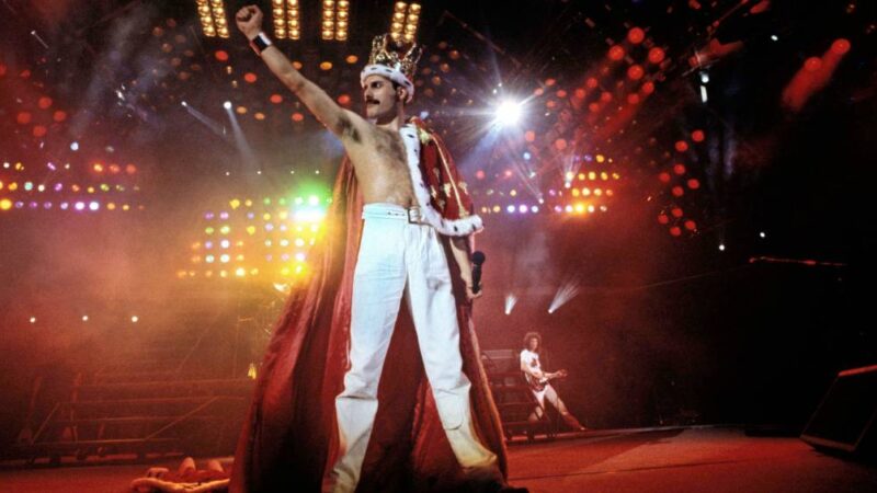 Os acertos e desafinadas dos roqueiros do Queen em trilhas sonoras