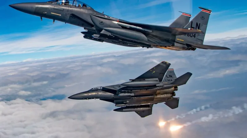 Fogo amigo: Kwait abate três caças dos Estados Unidos