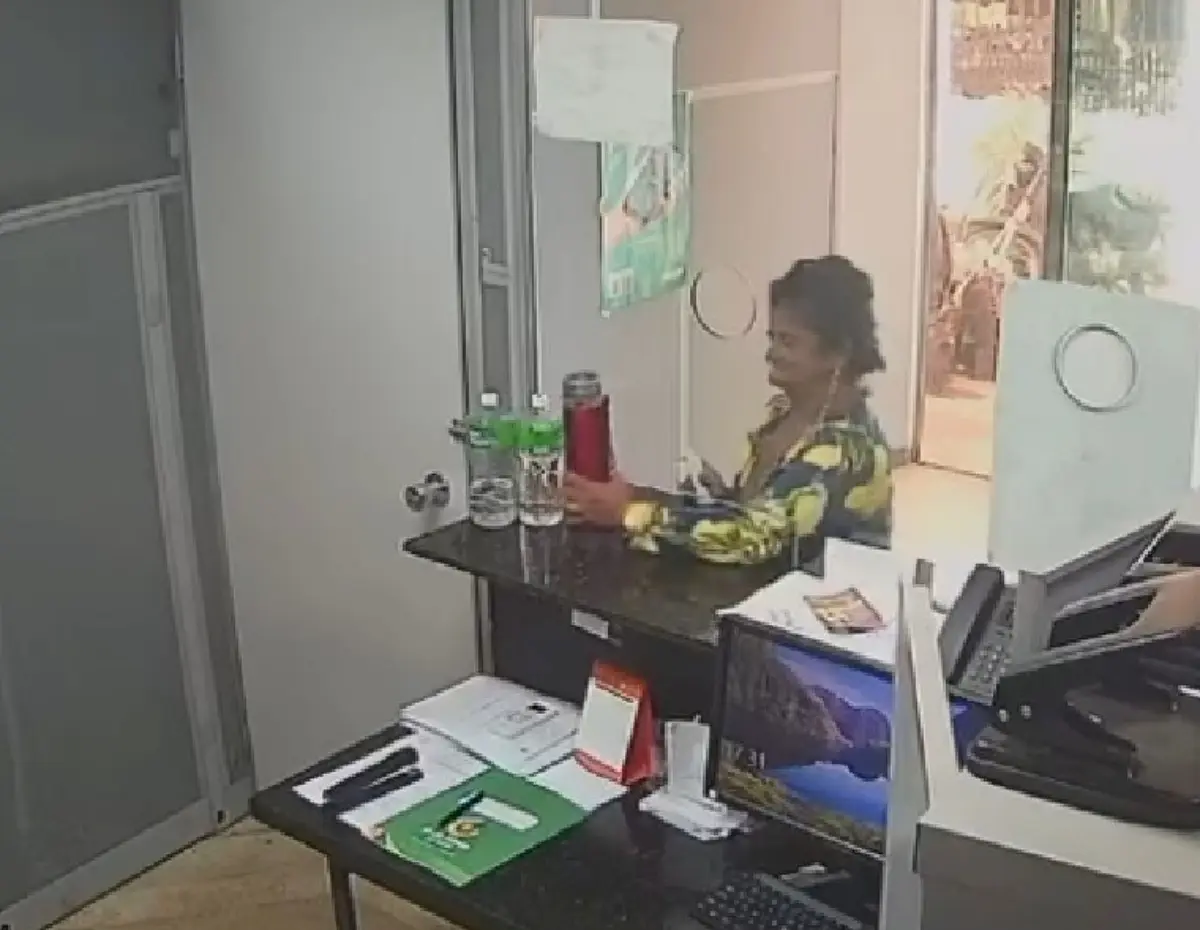 Furto de garrafa térmica em delegacia termina com prisão de mulher em Bela Vista de Goiás