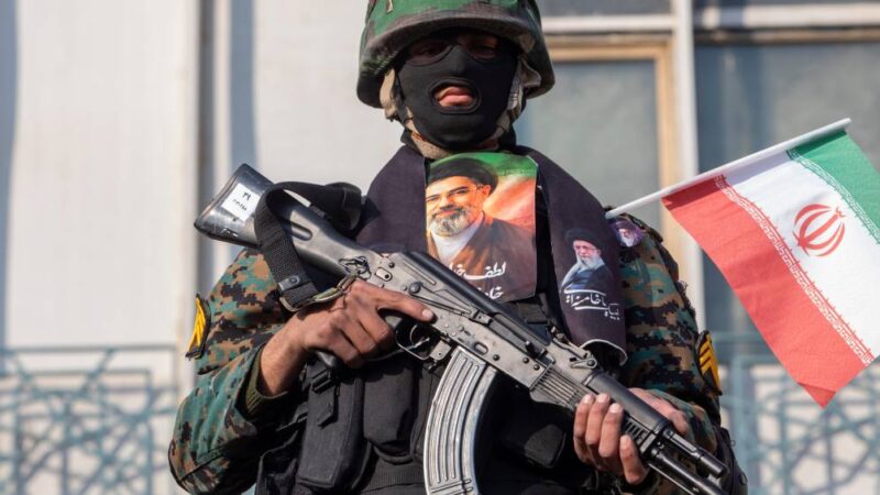 Está o novo líder supremo do Irã em estado grave, com perna amputada?