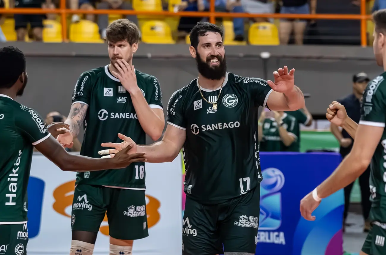 Goiás Vôlei enfrenta Vôlei Renata pela semifinal da Copa do Brasil de Voleibol