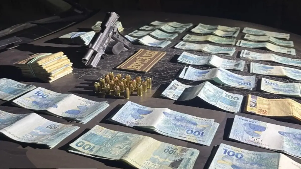 Golpista é encontrado com R$ 88 mil e tenta subornar PMs para evitar a prisão em Goiânia