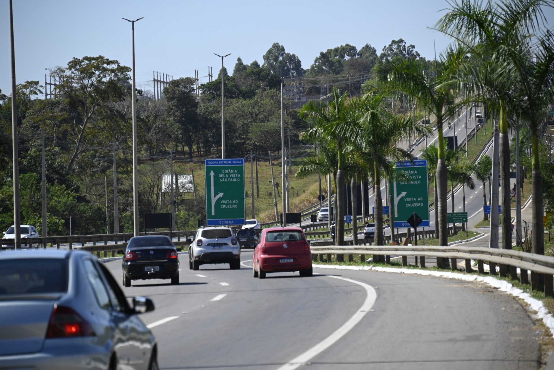 Governo inicia restauração da GO-060 entre Goiânia e Trindade