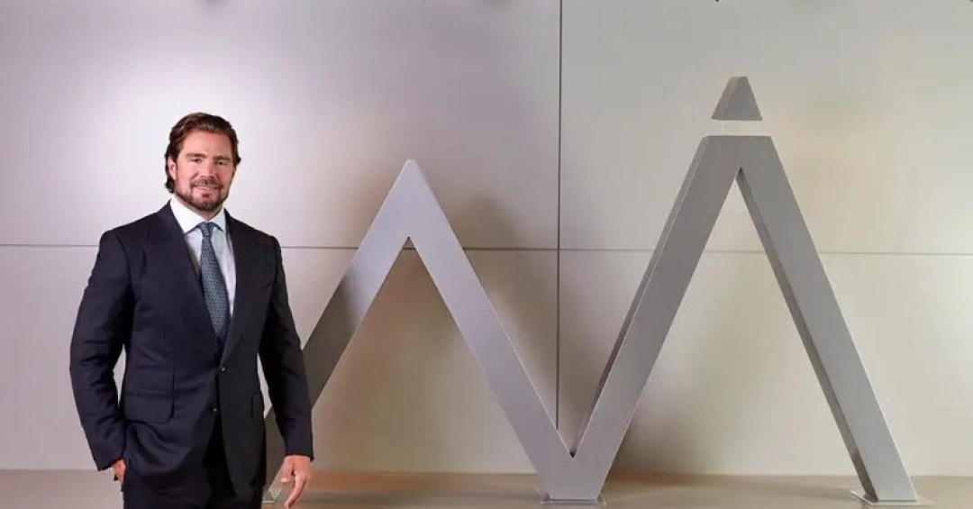 Não é só o celular: envelope pardo apreendido com Vorcaro tira o sono da classe política