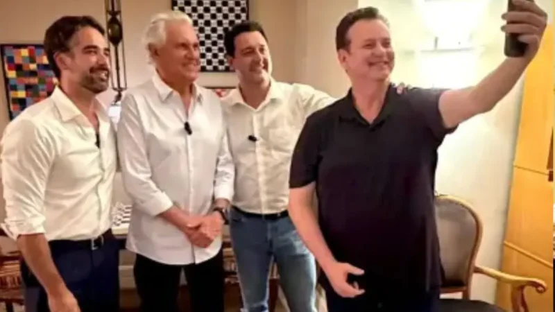 Kassab indica a aliados que anunciará Ratinho Jr. como pré-candidato do PSD