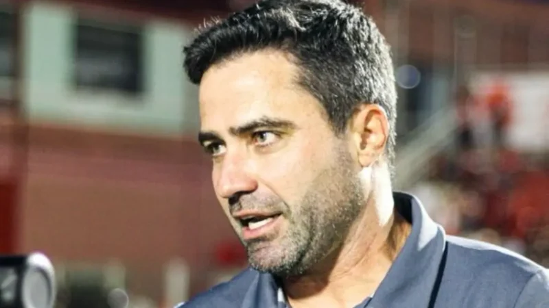 Lacerda valoriza classificação e a oferece ao presidente Adson Batista que perdeu sua mãe