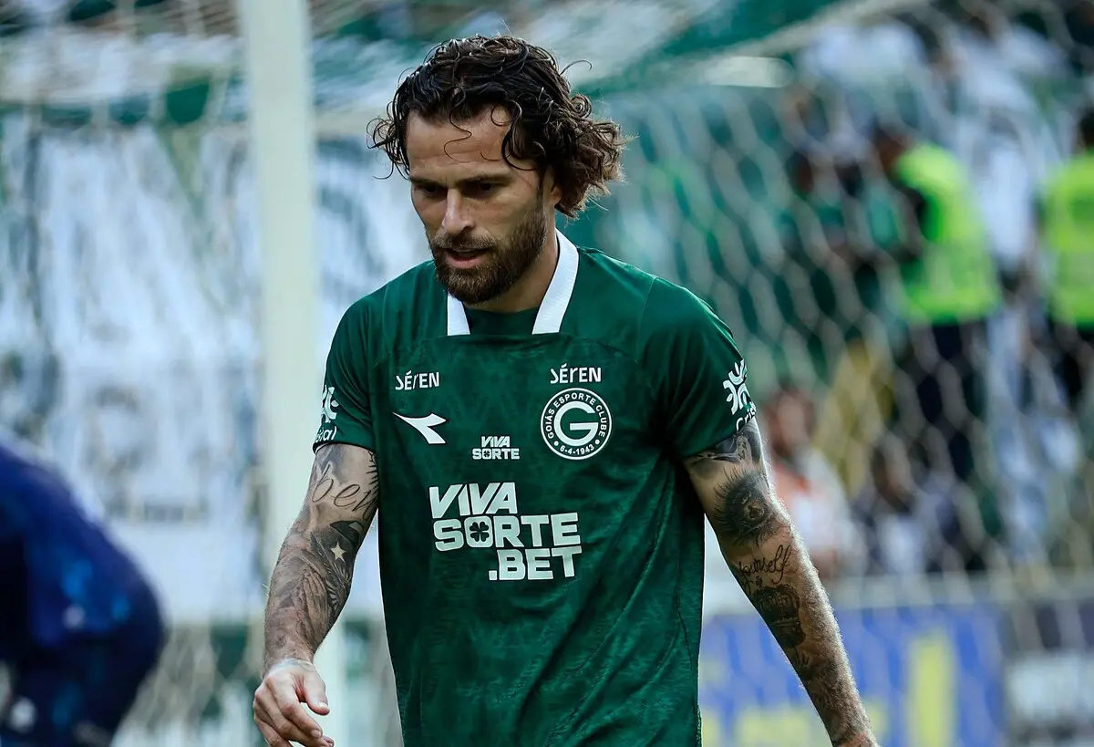 Lucas Lima fala sobre sentimento ruim de perder pênalti, mas valoriza força do Goiás nos jogos decisivos