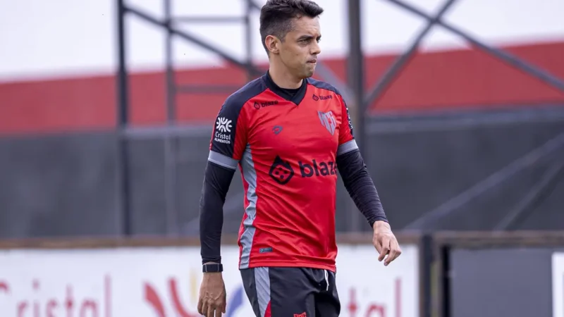 Matheus Ribeiro deixa o Atlético e deve acertar com o Náutico na sequência da temporada