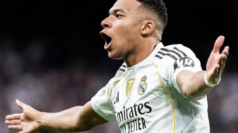 Mbappé procura ‘Doutor Milagraso’ para tratar lesão; médico já cuidou de Neymar e Ibra