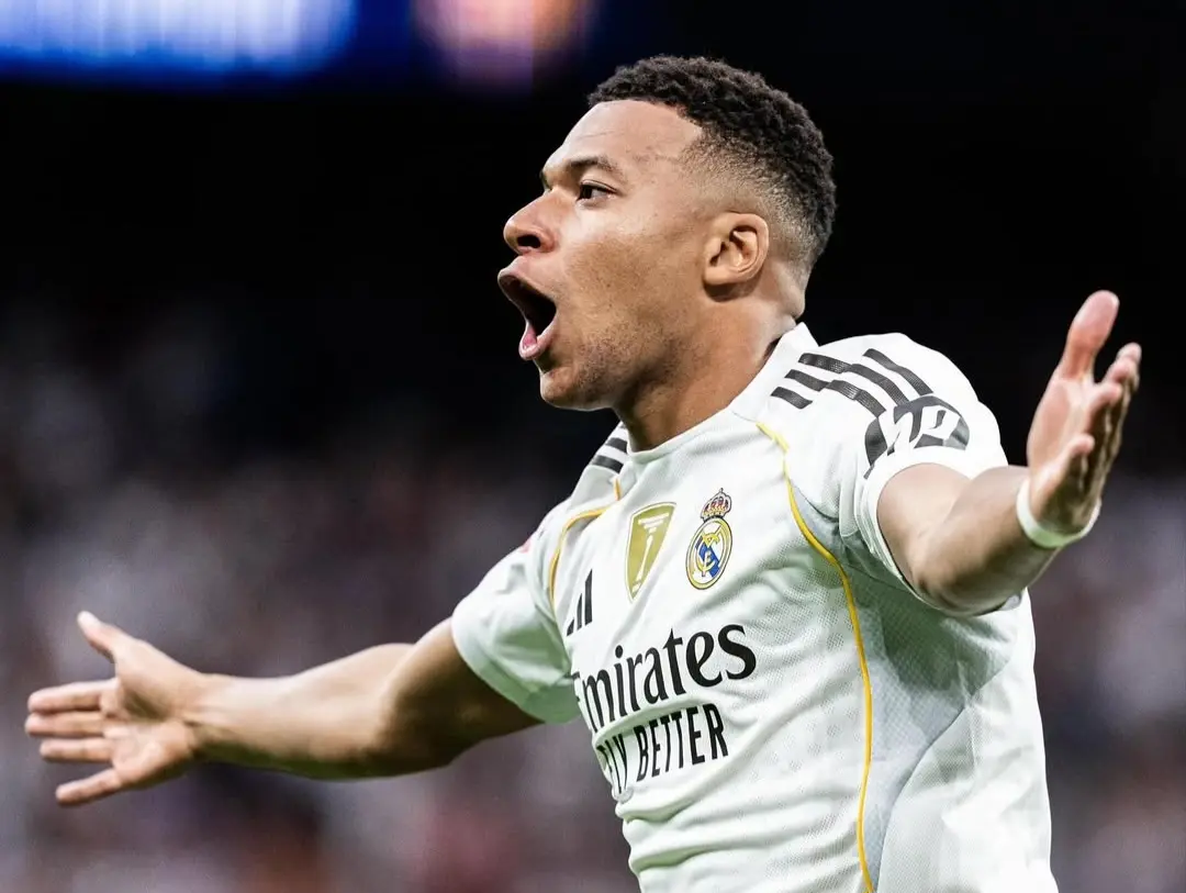 Mbappé procura ‘Doutor Milagraso’ para tratar lesão; médico já cuidou de Neymar e Ibra