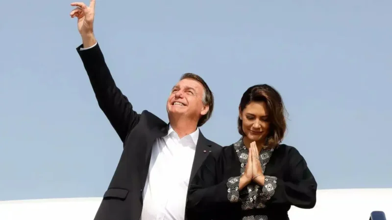 Michelle diz que prisão domiciliar trará ‘aconchego psicológico’ a Bolsonaro