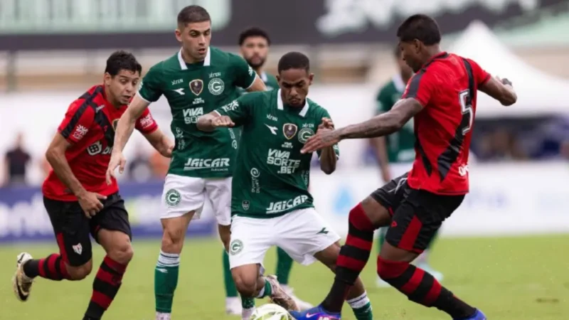 Na Serrinha lotada, Goiás empata com Atlético e conquista o seu 29º título Goianão