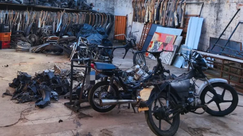 Operação mira grupo suspeito de furtar motos em Goiás e enviar veículos adulterados para Bahia