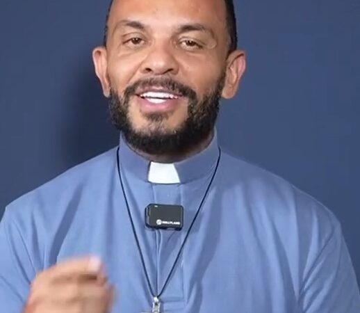 Padre Marcos destaque na festa em Ivolândia dia 4 de agosto