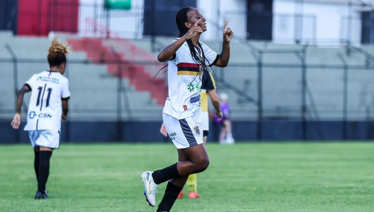 Planalto goleia fora de casa e assume liderança do grupo no Brasileirão A3 feminino