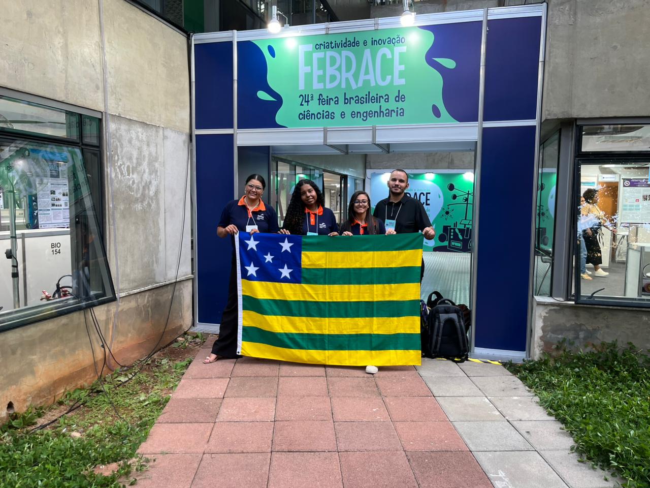 Professores e estudantes de Goiás são finalistas na feira do país