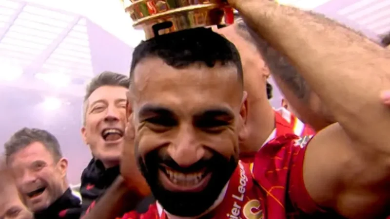 Salah anuncia que deixará o Liverpool em junho