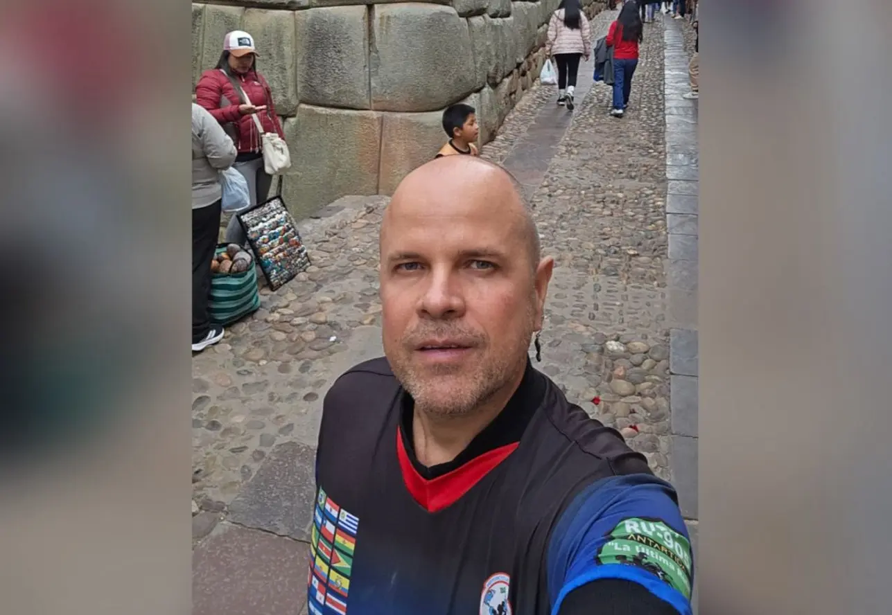 Toque de recolher e escassez de combustível: goiano relata desafios em viagem de moto ao Alasca