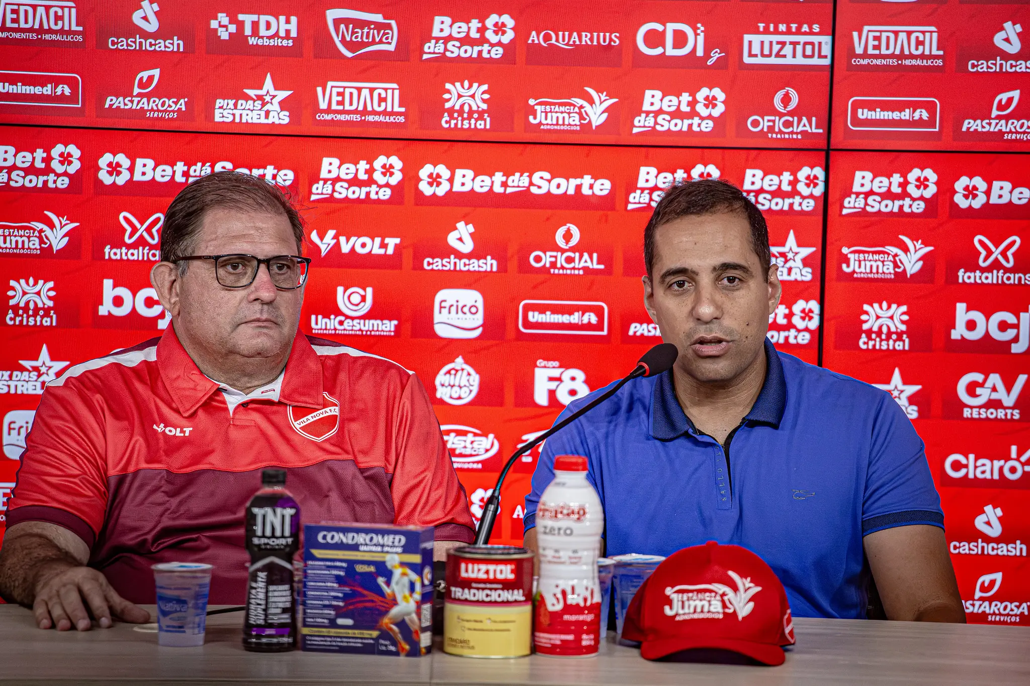 Vice presidente do Vila revela que cantor Gusttavo Lima teve participação decisiva na contratação do técnico Guto Ferreira