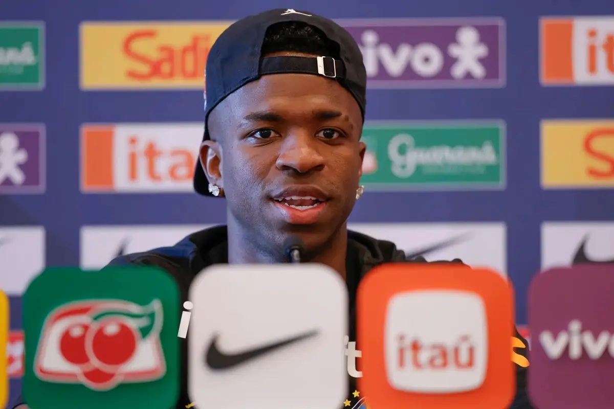 Vini Jr diz que seleção brasileira não é favorita para a Copa do Mundo