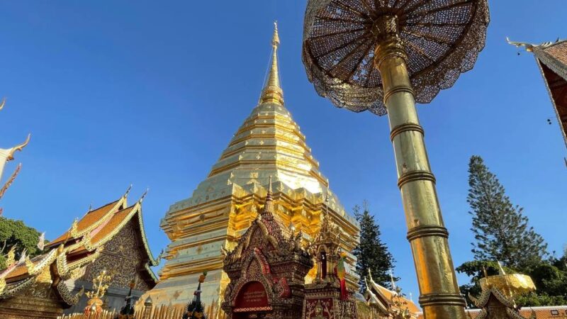 Como é a cidade considerada a capital espiritual e cultural da Tailândia