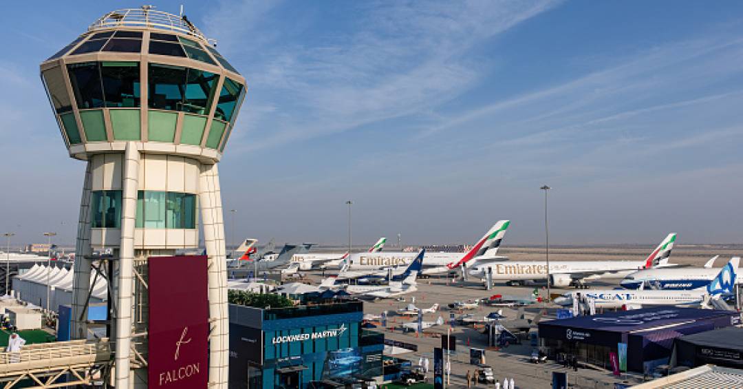 Retomada parcial de voos no Oriente Médio permite início de evacuações