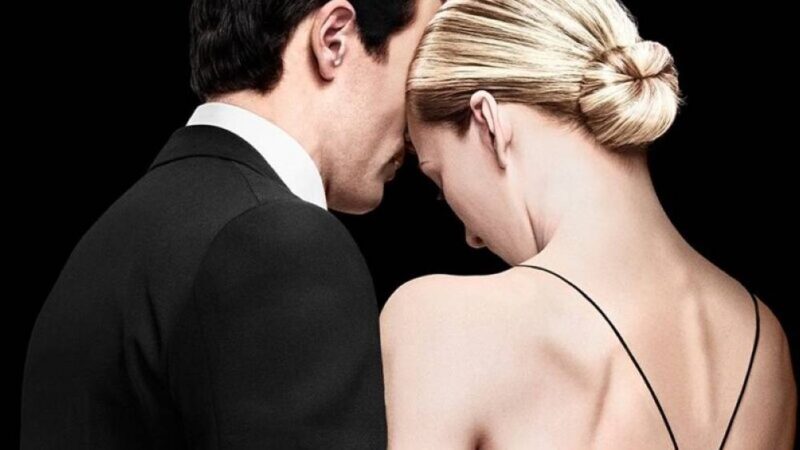 O que é ficção e verdade em série sobre JFK Jr. e Carolyn Bessette