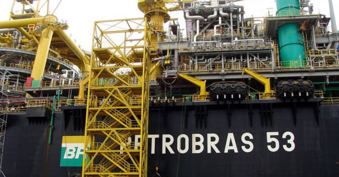 Petrobras pode ganhar até US$ 28,5 bilhões se reajustar o preço nas refinarias, diz XP