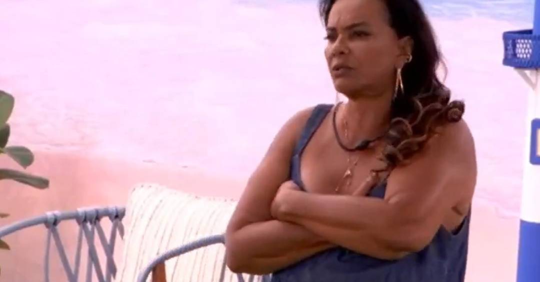 BBB 26: equipe de Solange Couto reage após polêmica com água quente em Milena