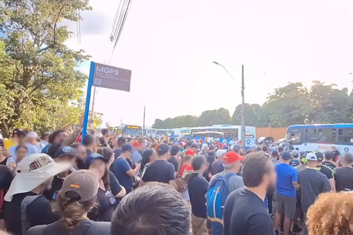 usuários criticam transporte coletivo em Goiânia