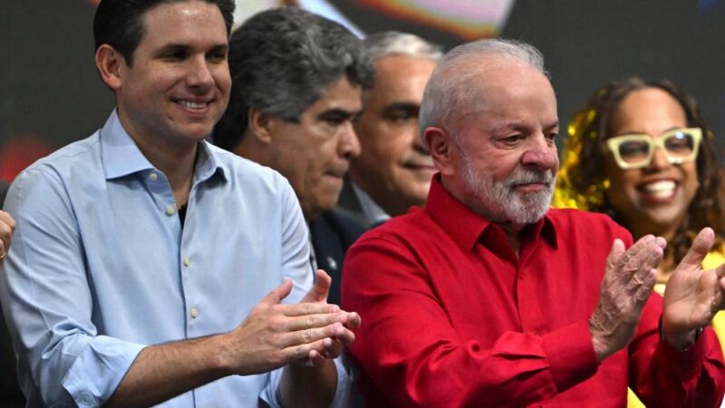 Os recados de Lula à Motta durante almoço no Planalto