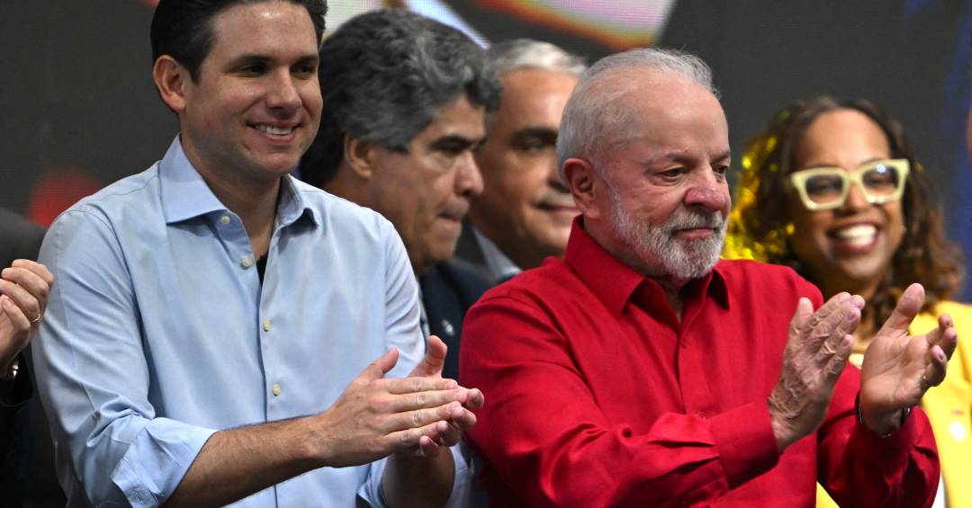 Os recados de Lula à Motta durante almoço no Planalto