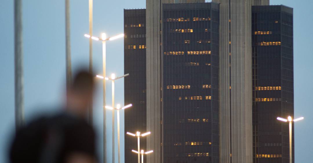 CMN endurece regras do FGC e obriga bancos a aplicar parte do dinheiro em títulos públicos