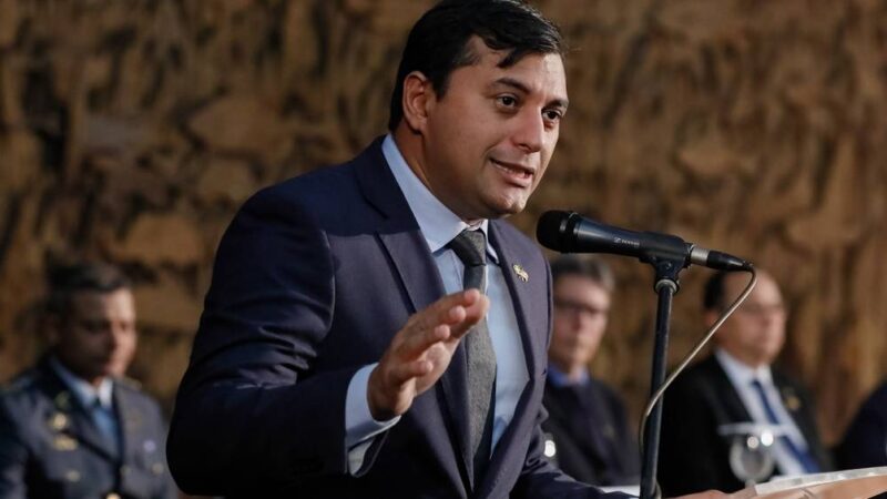 A renúncia do governador do Amazonas após dizer que concluiria o mandato