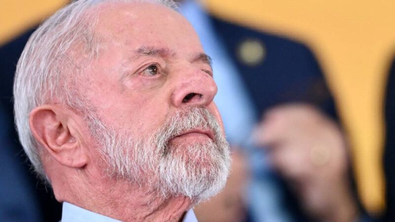 Centrão se incomoda com envio do PL do fim da escala 6×1 com urgência constitucional