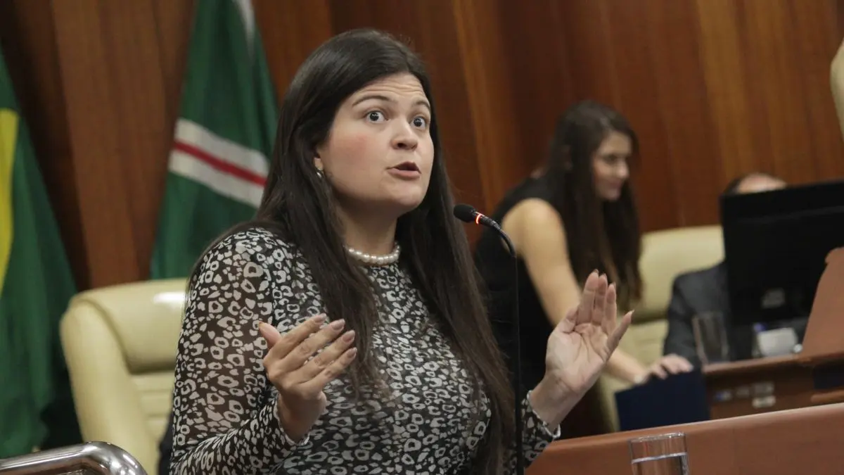 Aava minimiza divisão e diz ter aval nacional para montar chapas