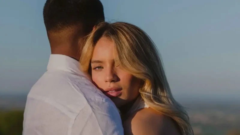 ‘Agora somos 5’: quem é a influenciadora grávida de Endrick