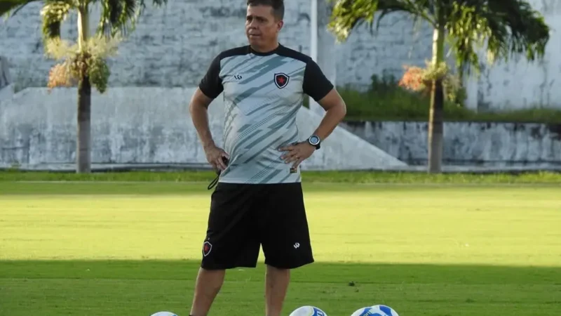 Anápolis anuncia contratação de Evaristo Piza para comandar a equipe no decorrer da temporada