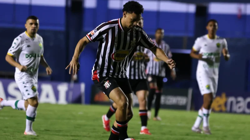 Anápolis goleia Cuiabá e se classifica na Copa Centro-Oeste
